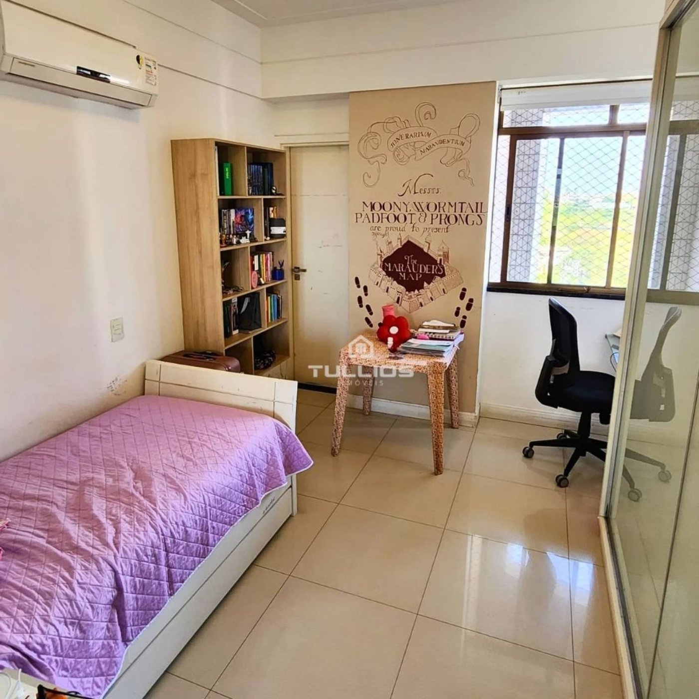 Apartamento no condomínio Turmalina