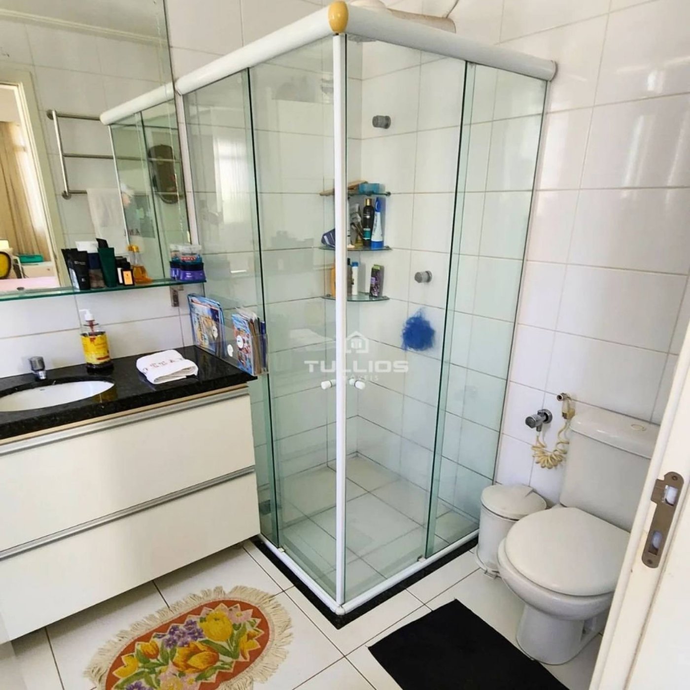 Apartamento no condomínio Turmalina