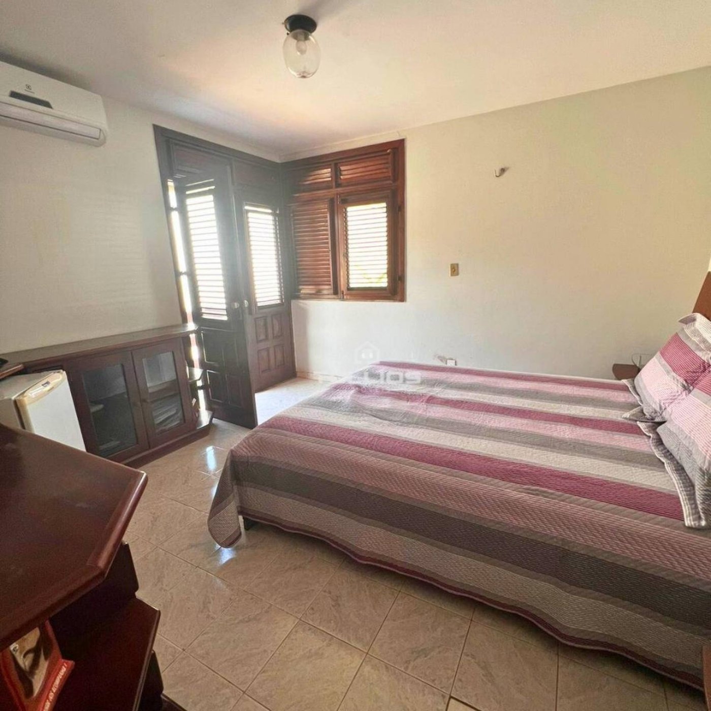 Casa disponível no Calhau